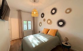 Appartement eygalieres avec petite cour